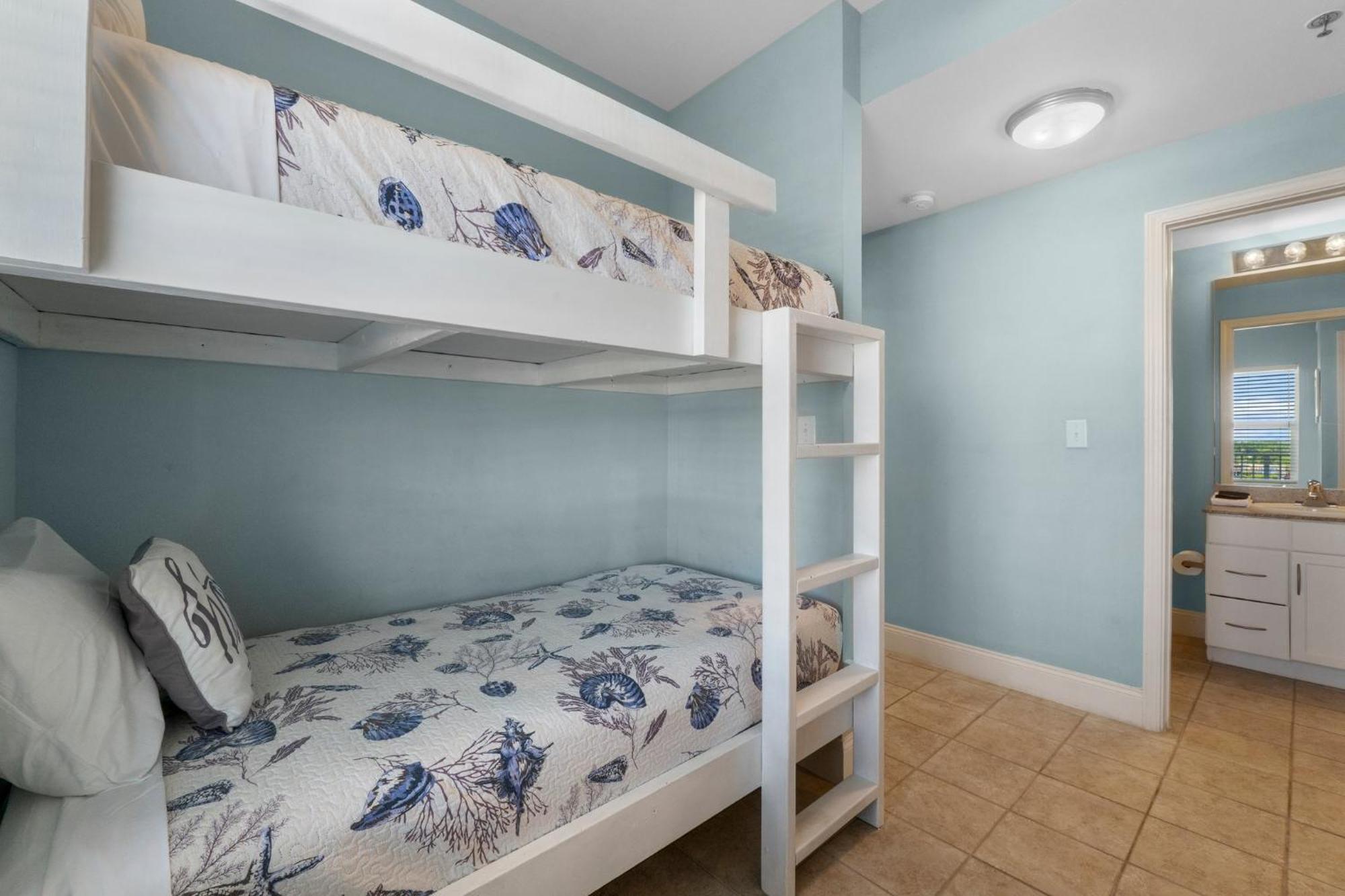 Keep It Beachy At Laketown Wharf #611 By Nautical Properties Vacation Rentals Panama City Beach Buitenkant foto
